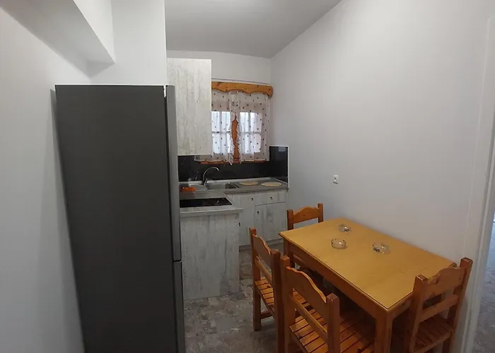 Spiros - Apartments, Appartement Ýpsos