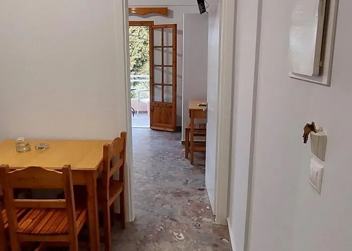 Spiros - Apartments,