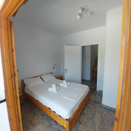 Spiros - Apartments, Apartamento Ýpsos