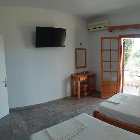 Апартаменты Spiros - Apartments,