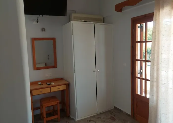 Spiros - Apartments, Apartament Ýpsos