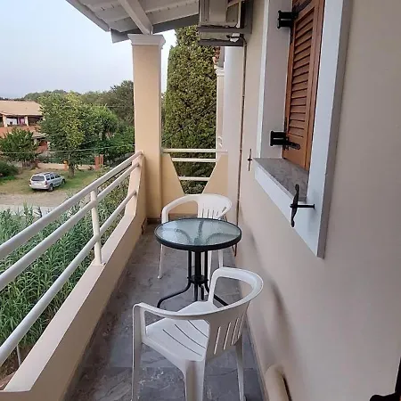 Spiros - Apartments,