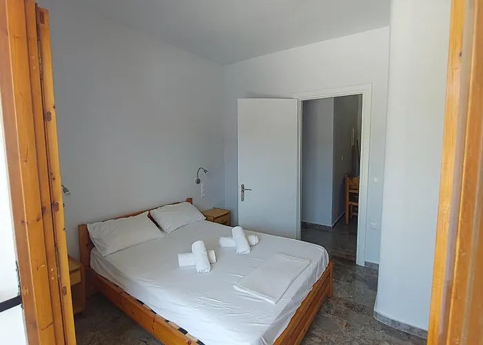 Spiros - Apartments, Apartman Ípszosz