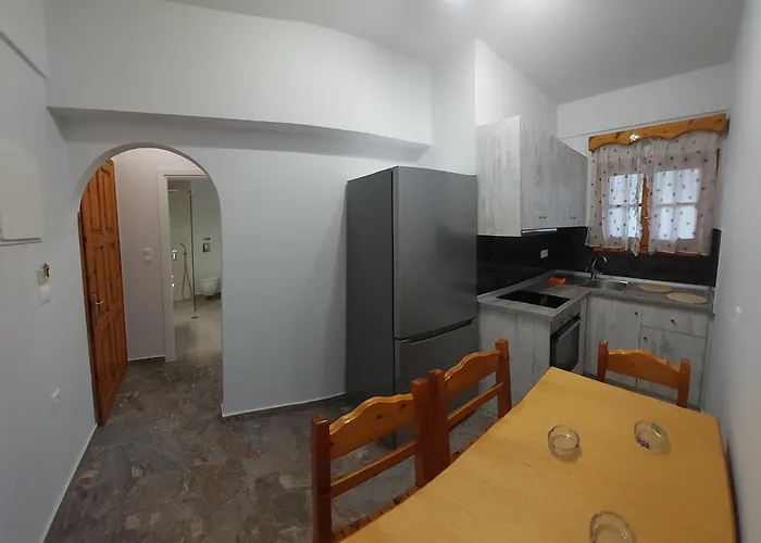 Apartman Spiros - Apartments, Ípszosz
