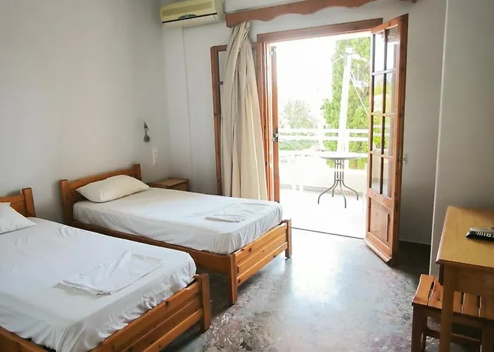 Apartman Spiros - Apartments,